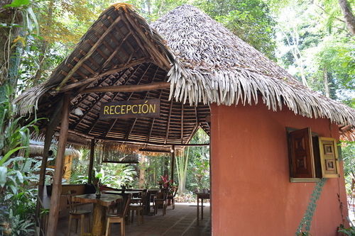 Korrigan Lodge Cahuita Exterior photo